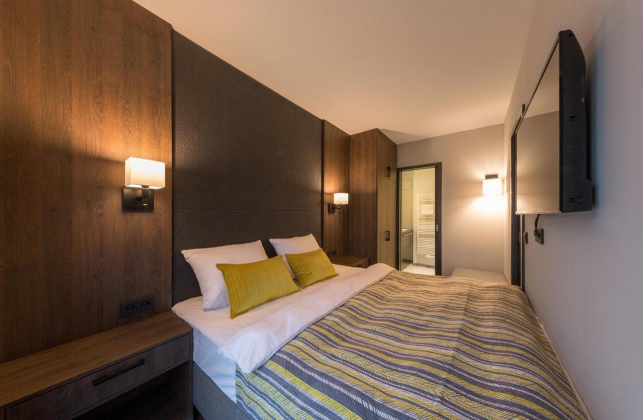 Hotel Smartino ชเวบิชฮัลล์ ภายนอก รูปภาพ
